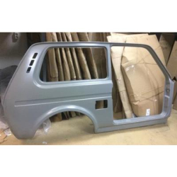 BOK NADWOZIA LADA NIVA 4X4 NOWY TYP PRAWY-2597