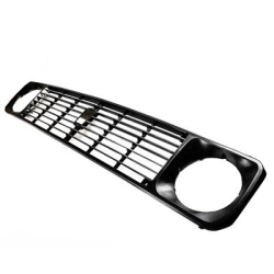 ATRAPA PRZÓD STARY TYP BEZ EMBLEMATU - 2121 NIVA